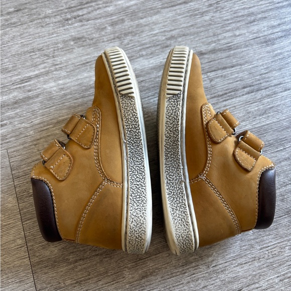 Brown Ciciban Shoes with Velcro Straps - Picture 4 of 8